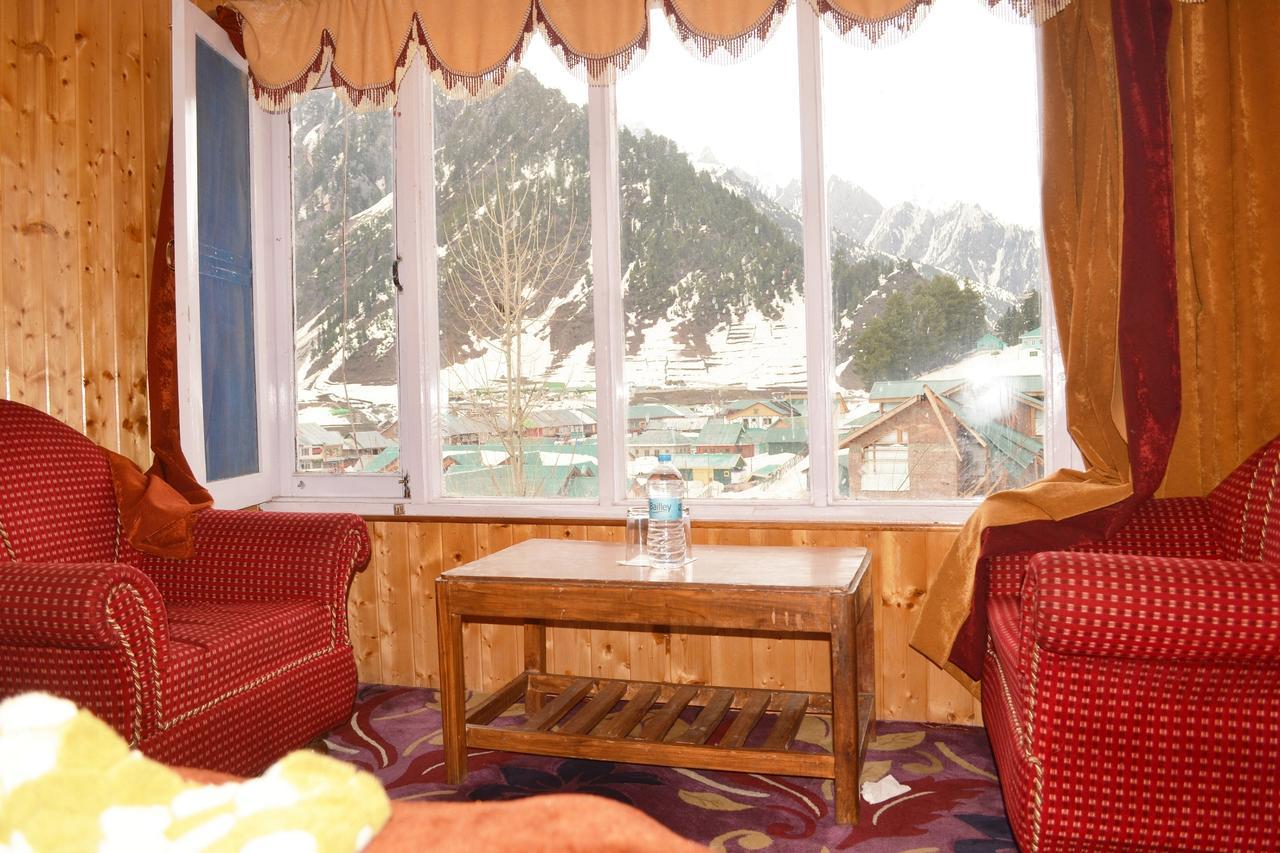 Hotel Glacier Heights Sonāmarg Екстериор снимка