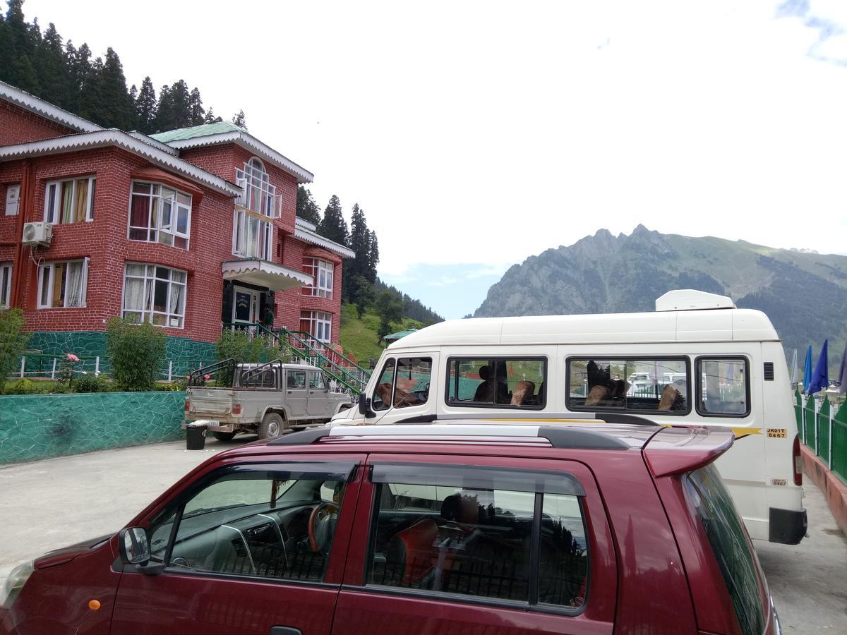 Hotel Glacier Heights Sonāmarg Екстериор снимка